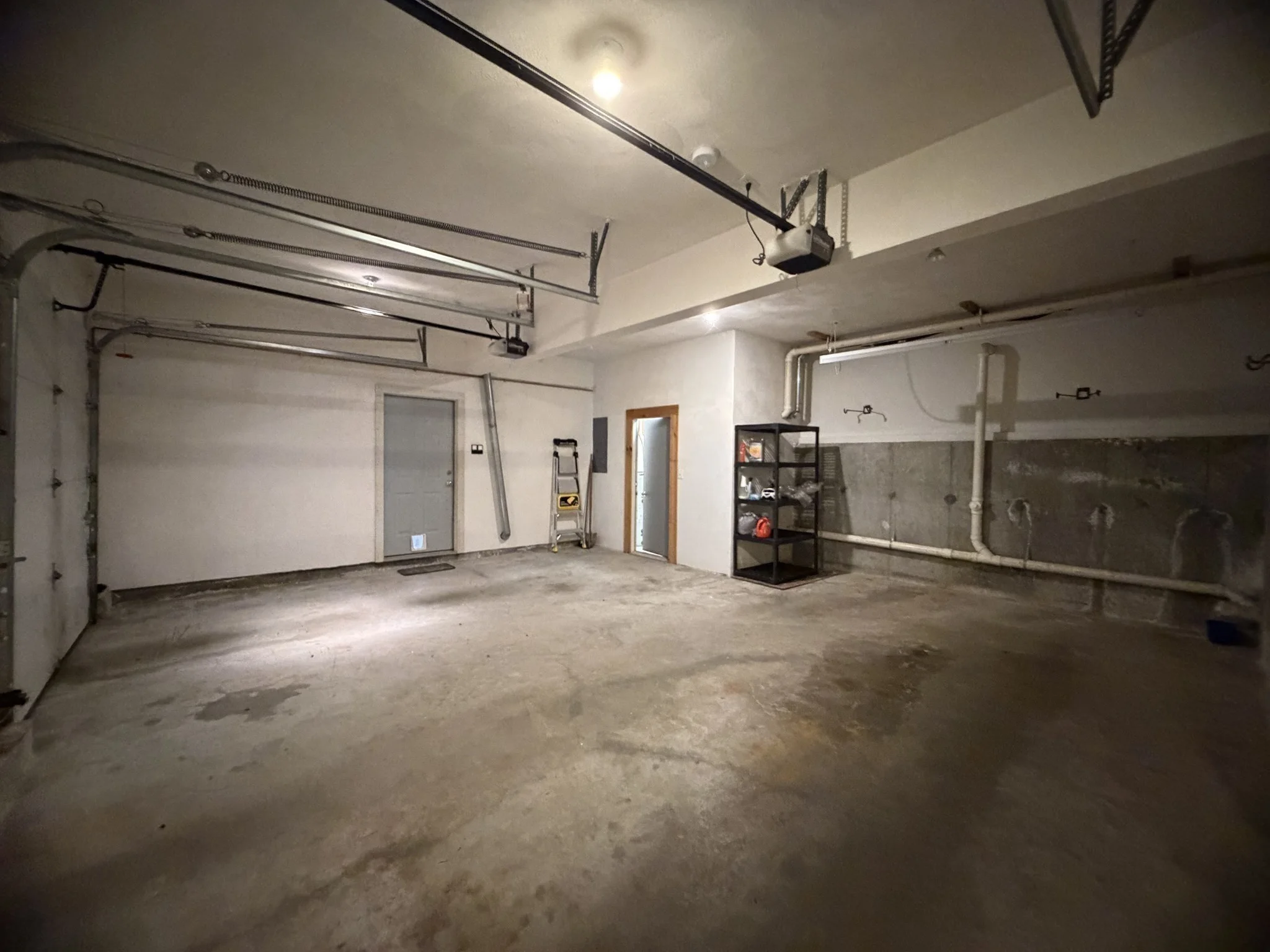 4 bed, 2 bath apartment for rent at 81 N Main St, North Bellingham — photo 37 of 42