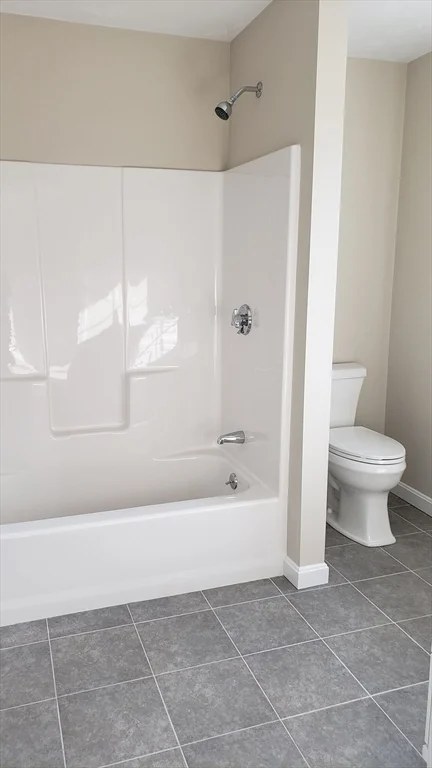 3 bed, 3 bath apartment for rent at 81 Narrow Ln Unit D, Lancaster — photo 13 of 14