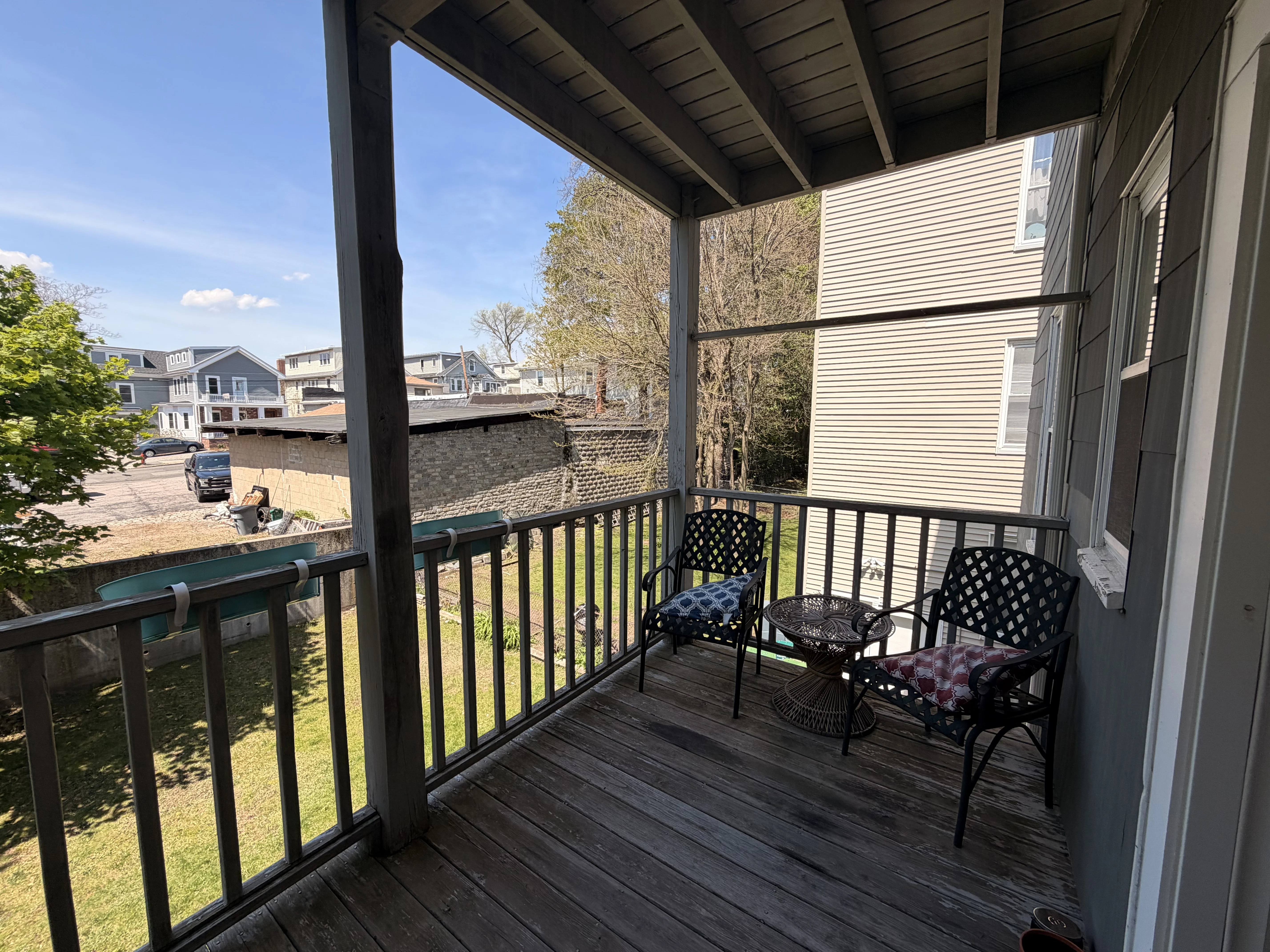 3 bed, 1 bath apartment for rent at 81 Newbury St Unit 2, Teele Square — photo 13 of 14
