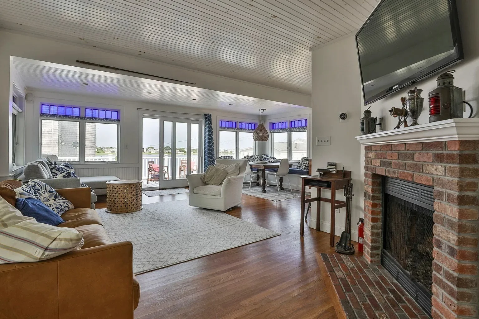 3 bed, 2 bath apartment for rent at 81 Northern Unit WINTER, Plum Island — photo 5 of 22