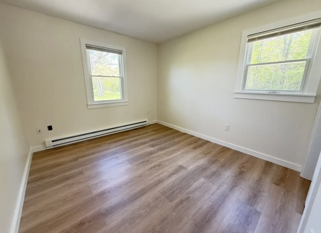 2 bed, 1 bath apartment for rent at 81 Old Amherst Rd Unit N/A, Belchertown — photo 7 of 8