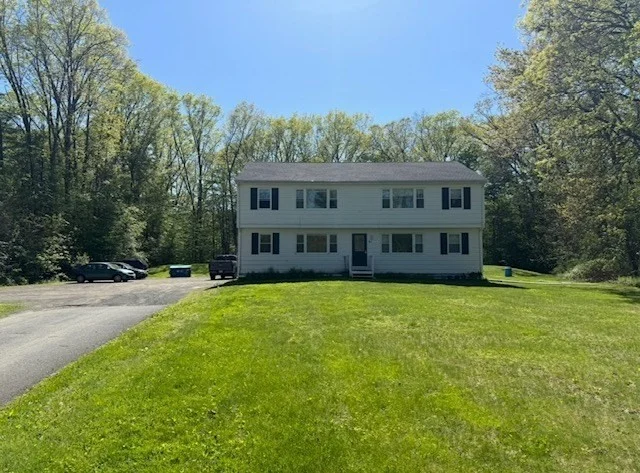 2 bed, 1 bath apartment for rent at 81 Old Amherst Rd Unit N/A, Belchertown — photo 1 of 8