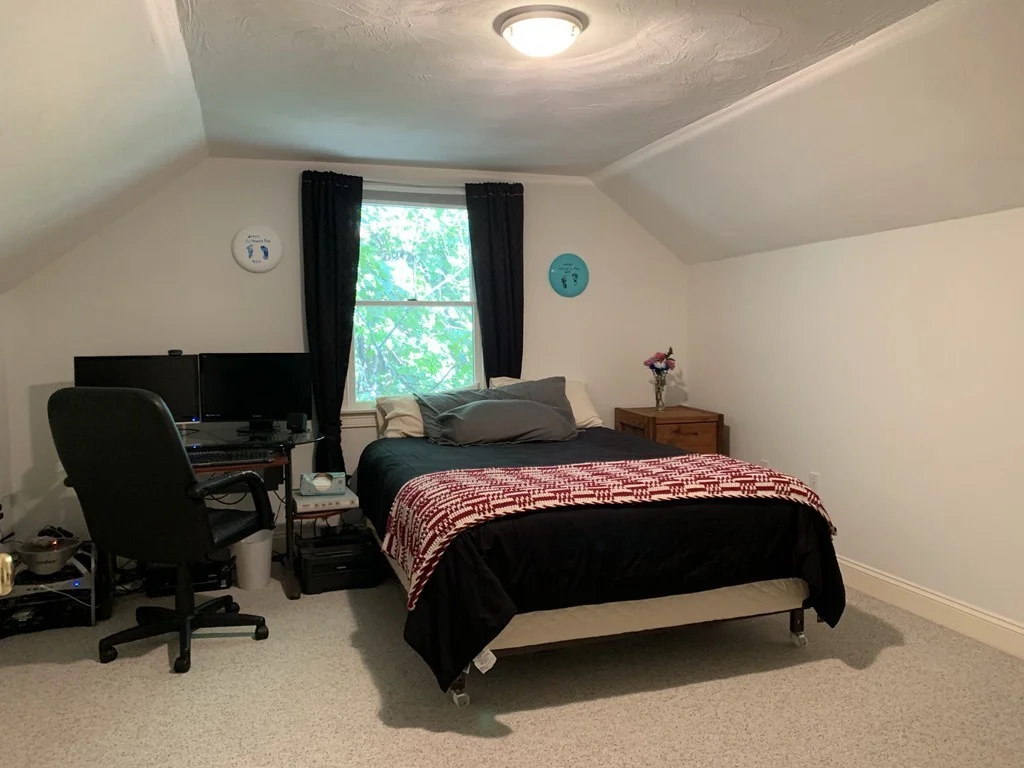 3 bed, 2 bath apartment for rent at 81 Overland Rd Unit 1, Waltham — photo 11 of 18