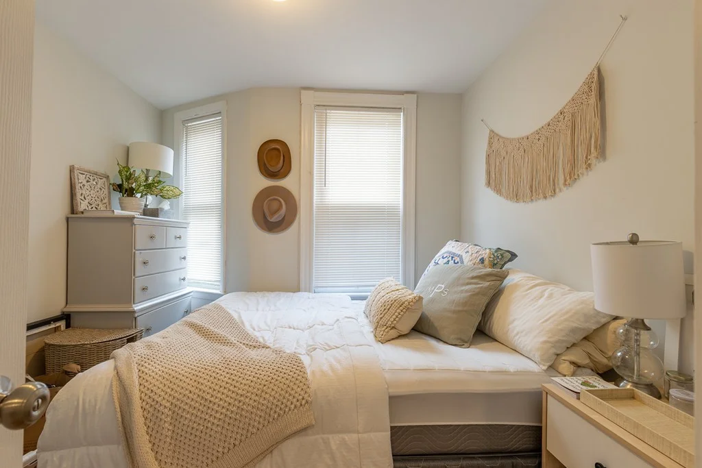 4 bed, 2 bath apartment for rent at 81 P St Unit 1, South Boston — photo 13 of 32