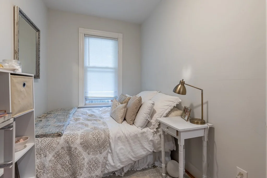 4 bed, 2 bath apartment for rent at 81 P St Unit 1, South Boston — photo 17 of 32