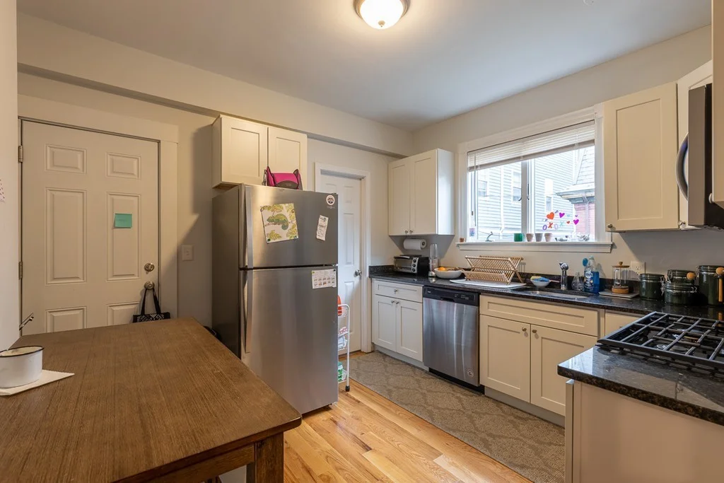 4 bed, 2 bath apartment for rent at 81 P St Unit 1, South Boston — photo 11 of 32