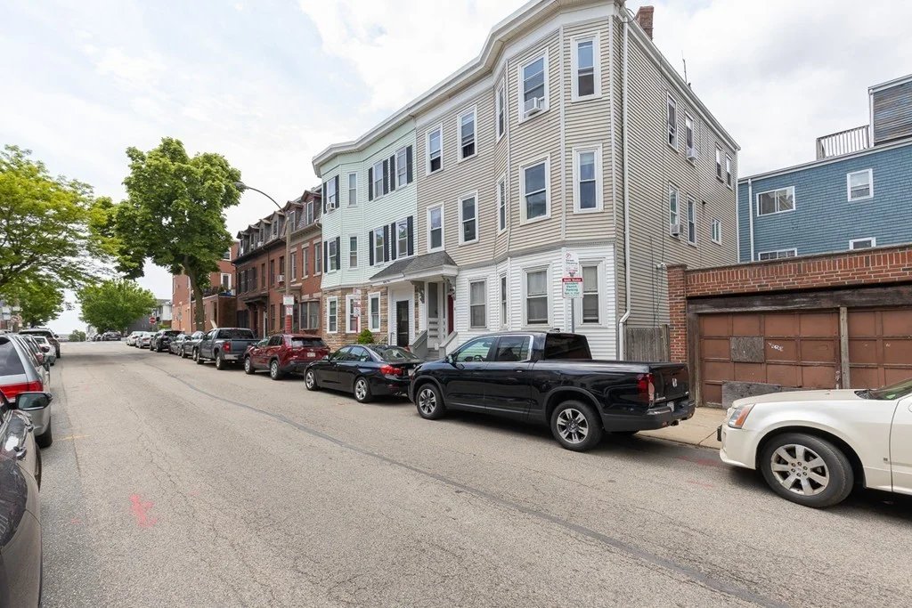 4 bed, 2 bath apartment for rent at 81 P St Unit 1, South Boston — photo 30 of 32