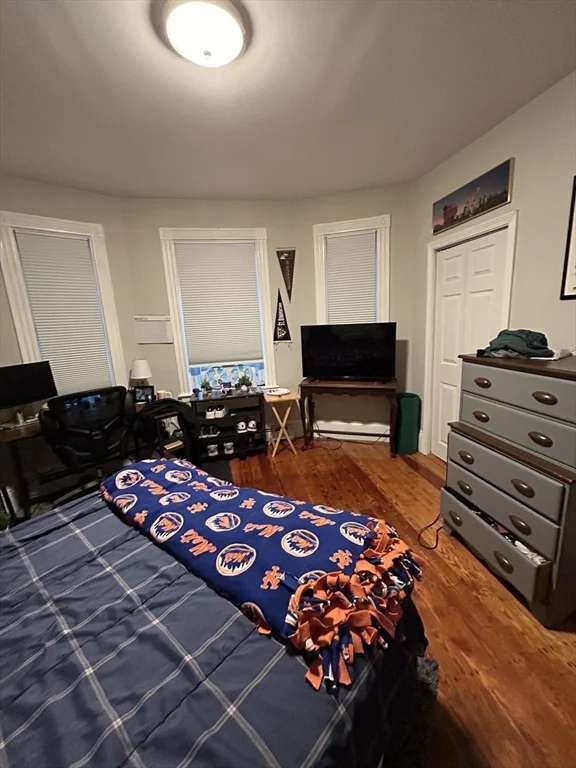 4 bed, 2 bath apartment for rent at 81 P St Unit 2, South Boston — photo 8 of 15