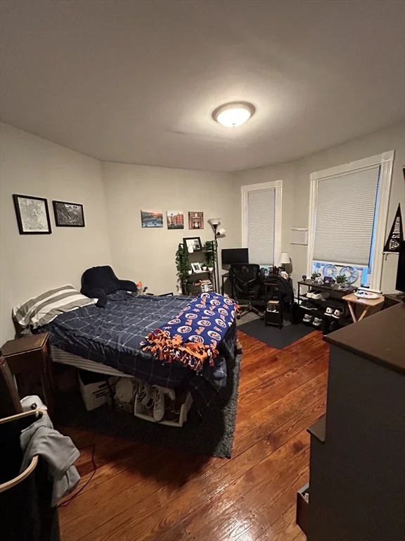 4 bed, 2 bath apartment for rent at 81 P St Unit 2, South Boston — photo 7 of 15