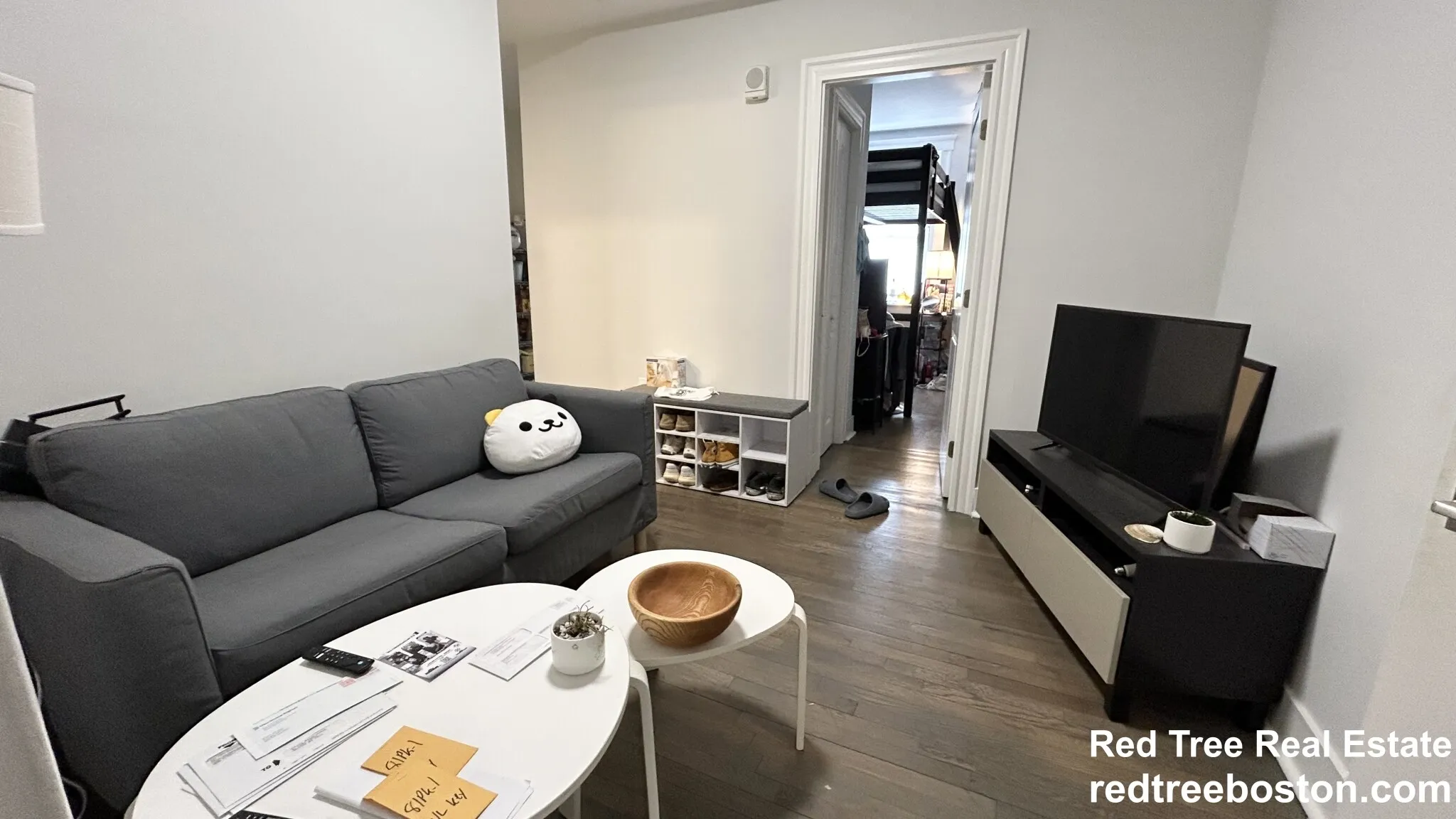 3 bed, 1 bath apartment for rent at 81 Park Dr Unit 1, Fenway — photo 8 of 22
