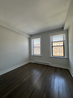 2 bed, 1 bath apartment for rent at 81 Park Dr Unit 16, Fenway — photo 3 of 9
