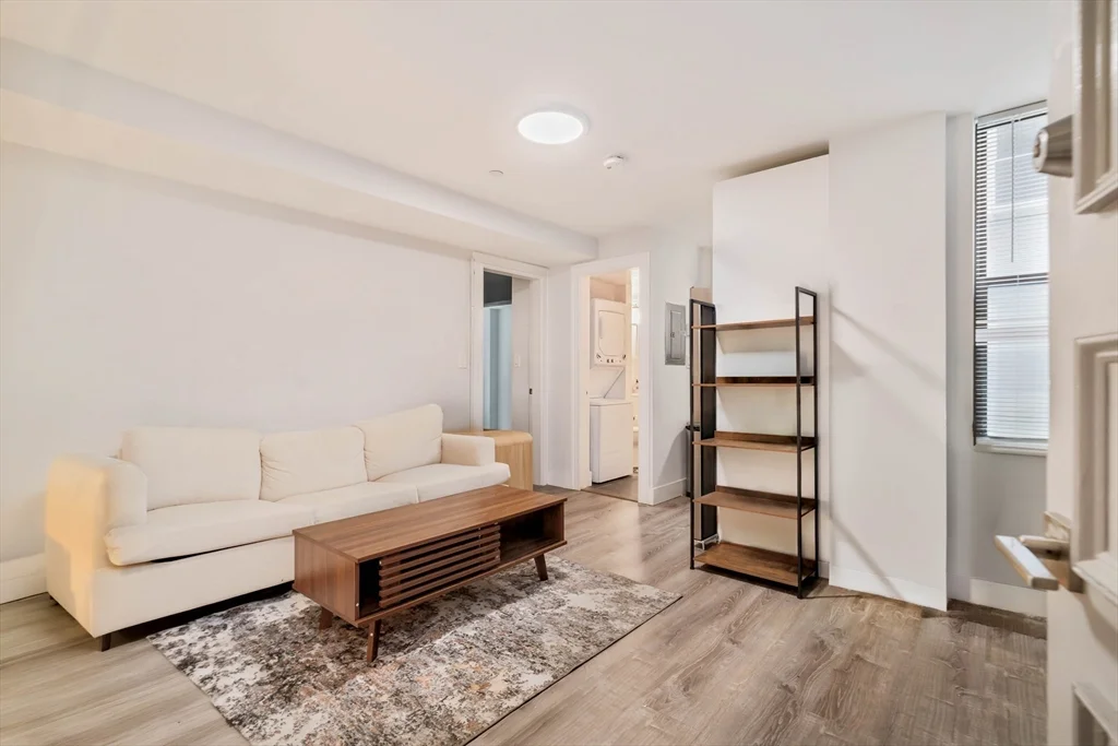 2 bed, 1 bath apartment for rent at 81 Park Dr Unit B, Fenway — photo 2 of 15