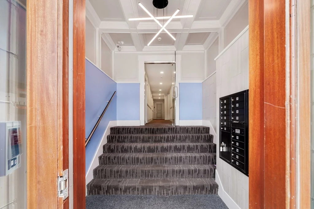 2 bed, 1 bath apartment for rent at 81 Park Dr Unit B, Fenway — photo 10 of 15