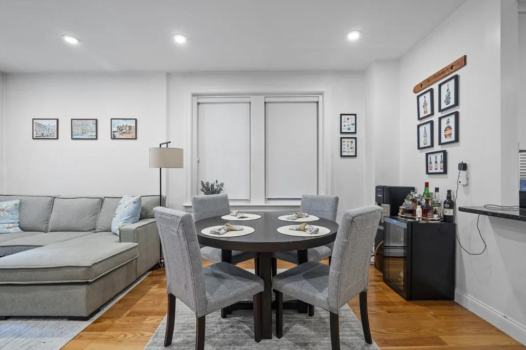 3 bed, 2 bath apartment for rent at 81 Prince St Unit 1, North End — photo 5 of 13