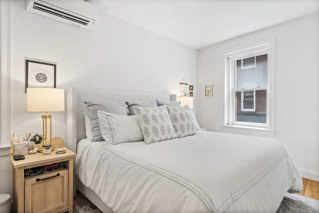3 bed, 2 bath apartment for rent at 81 Prince St Unit 1, North End — photo 9 of 13