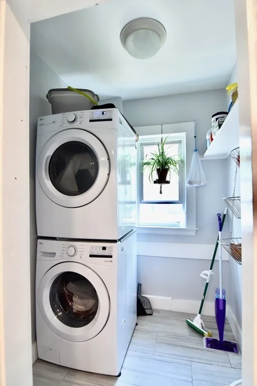 3 bed, 1 bath apartment for rent at 81 Romsey St Unit 1, Dorchester — photo 6 of 21
