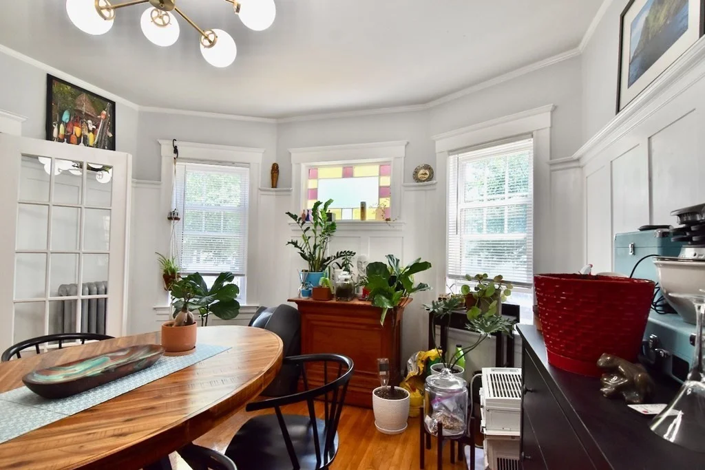 3 bed, 1 bath apartment for rent at 81 Romsey St Unit 1, Dorchester — photo 4 of 21