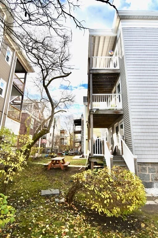 3 bed, 1 bath apartment for rent at 81 Romsey St Unit 1, Dorchester — photo 21 of 21