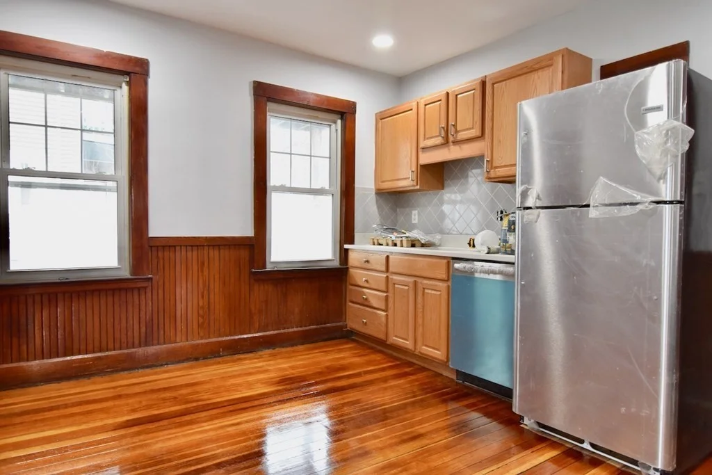 3 bed, 1 bath apartment for rent at 81 Romsey St Unit 2, Dorchester — photo 11 of 19
