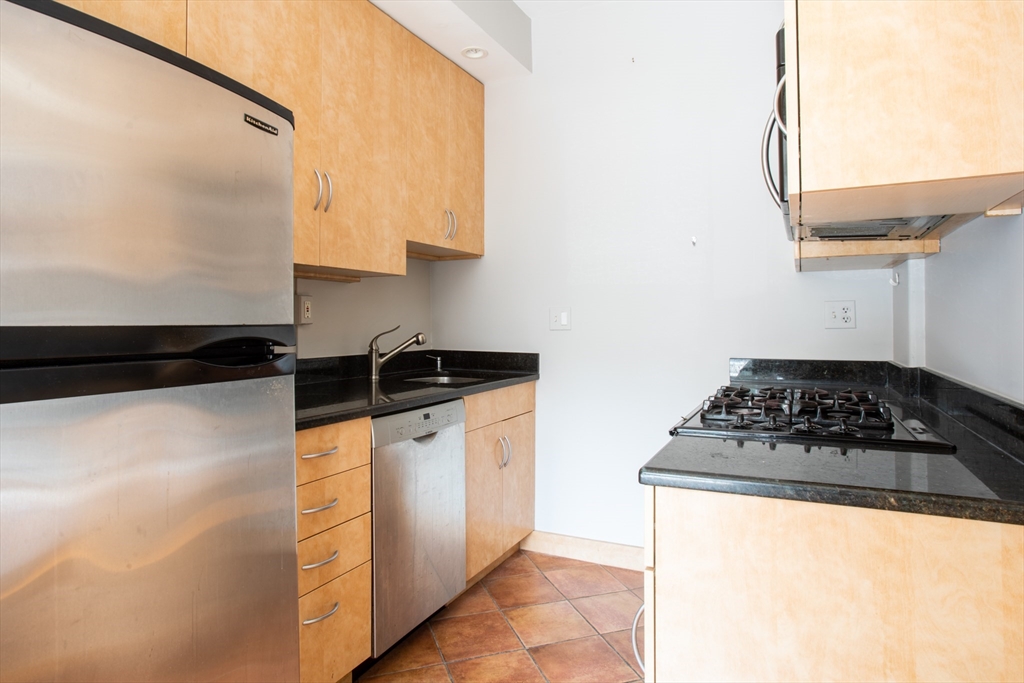 1 bed, 1 bath apartment for rent at 81 St Botolph St Unit 2, South End — photo 5 of 17