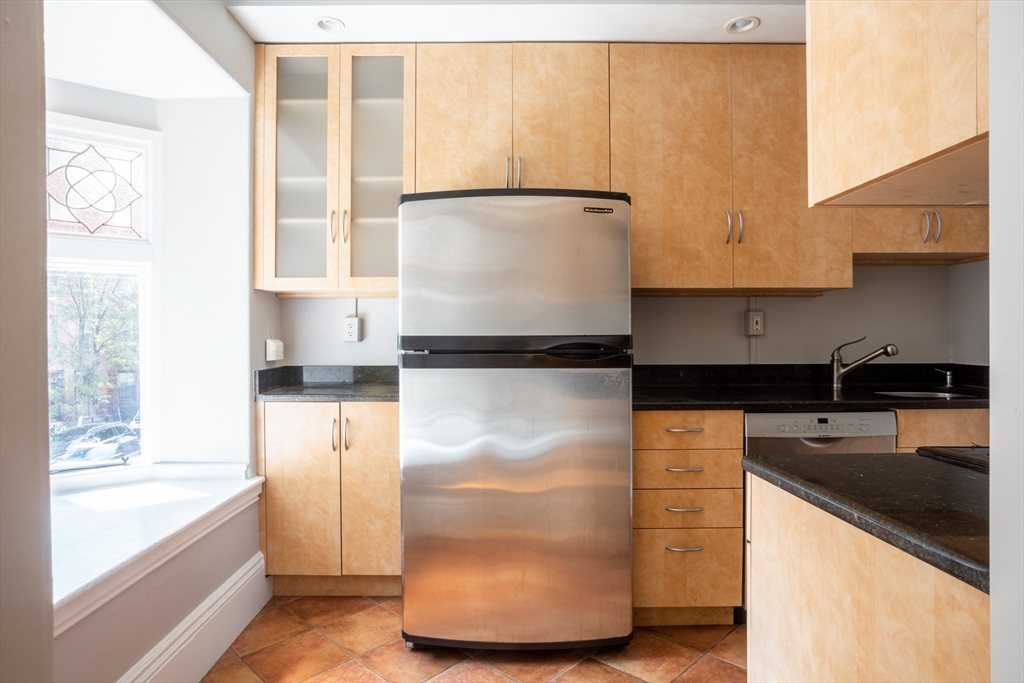 1 bed, 1 bath apartment for rent at 81 St Botolph St Unit 2, South End — photo 4 of 17