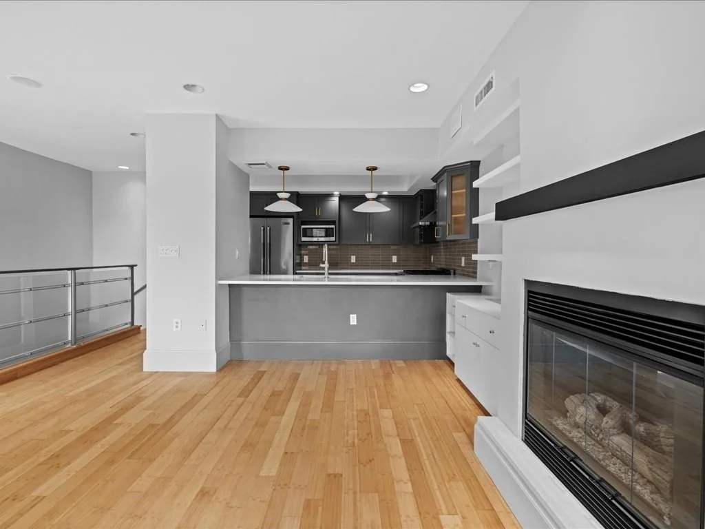 3 bed, 2 bath apartment for rent at 81 St Botolph St Unit 3, Back Bay — photo 6 of 30