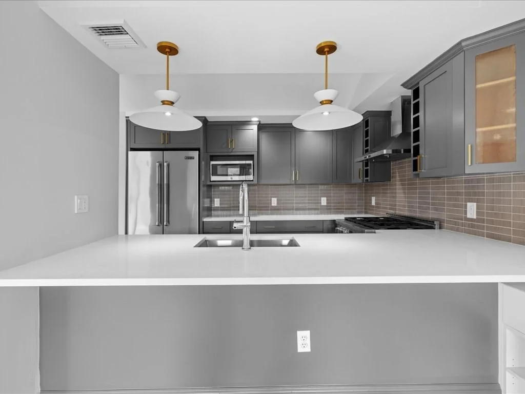 3 bed, 2 bath apartment for rent at 81 St Botolph St Unit PH, Back Bay — photo 6 of 39