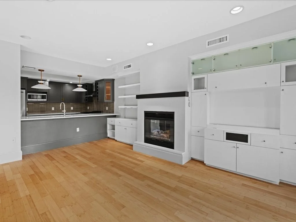 3 bed, 2 bath apartment for rent at 81 St Botolph St Unit PH, Back Bay — photo 8 of 39