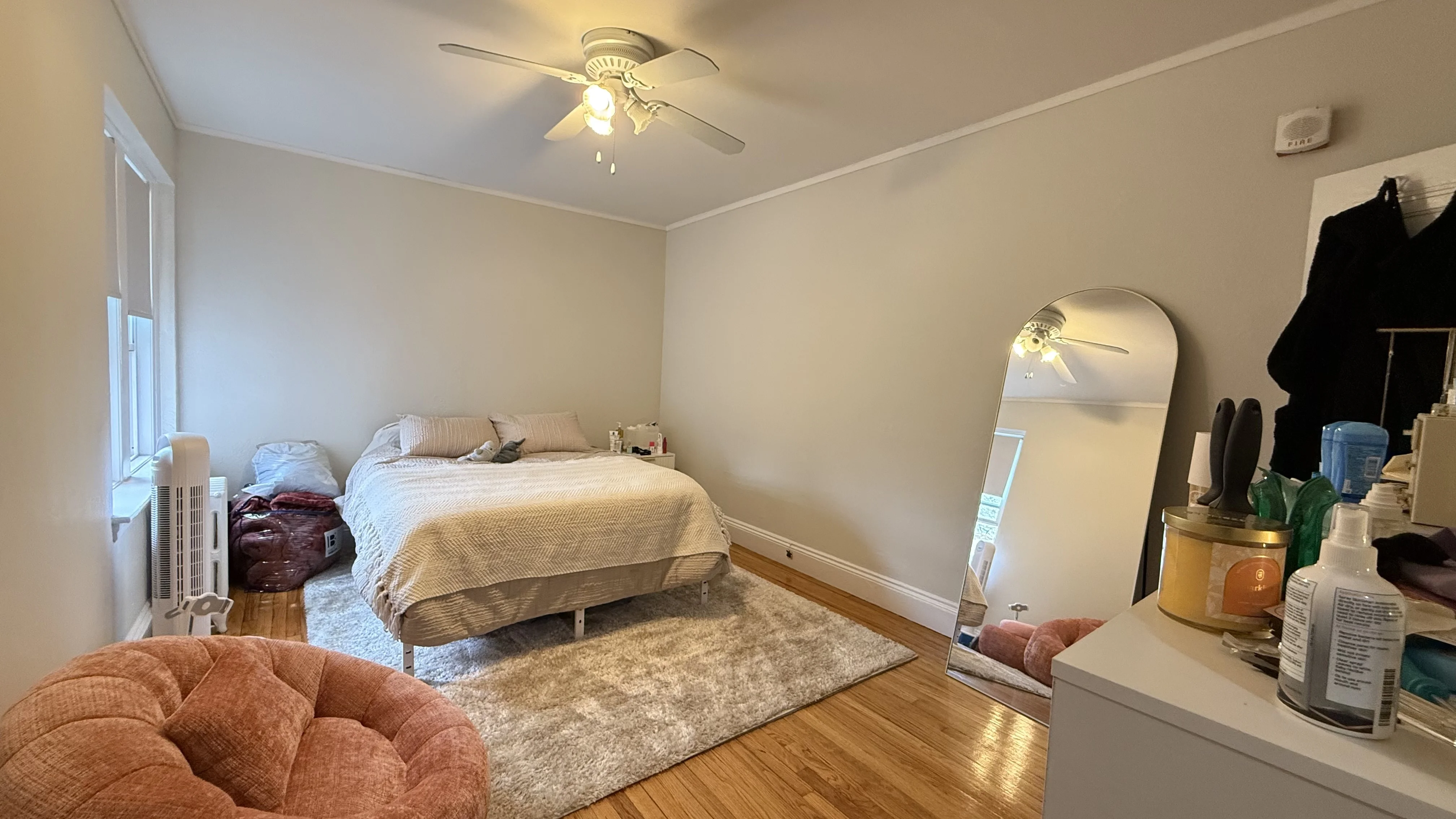 1 bed, 1 bath apartment for rent at 81 Strathmore Rd Unit 32, Brighton — photo 8 of 13