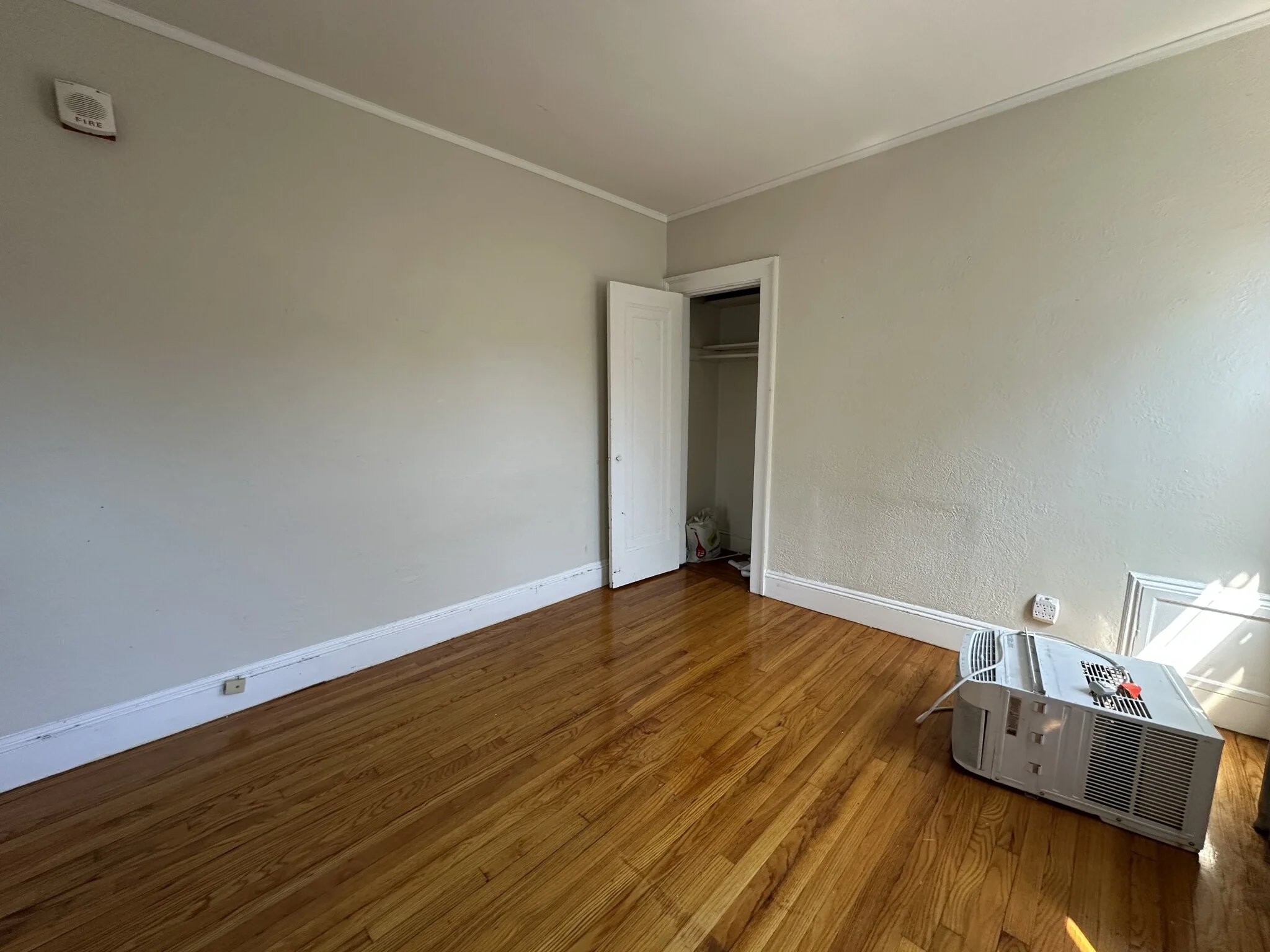 1 bed, 1 bath apartment for rent at 81 Strathmore Rd Unit 37, Brighton — photo 6 of 11