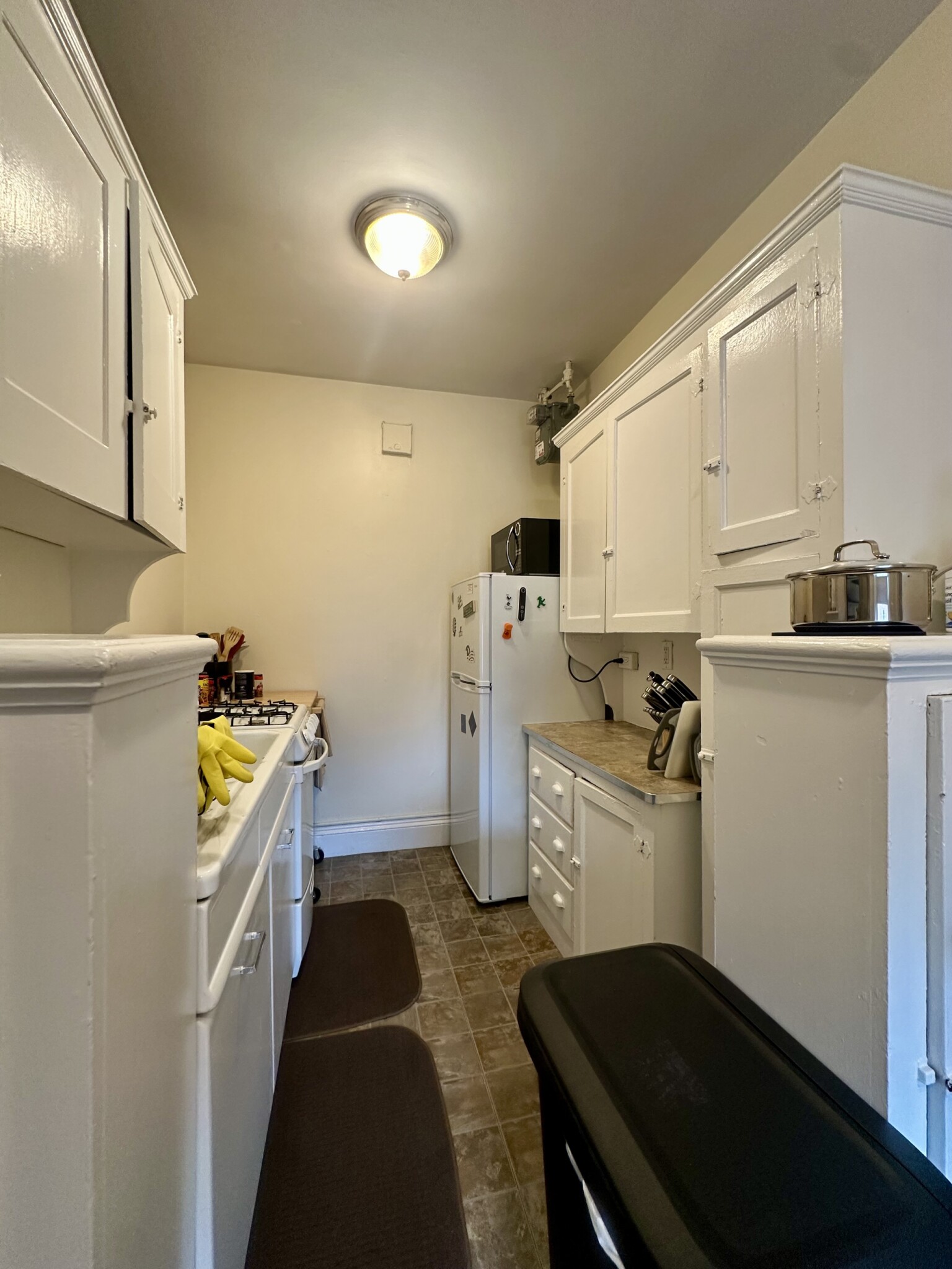 1 bed, 1 bath apartment for rent at 81 Strathmore Rd Unit 47, Brighton — photo 6 of 24