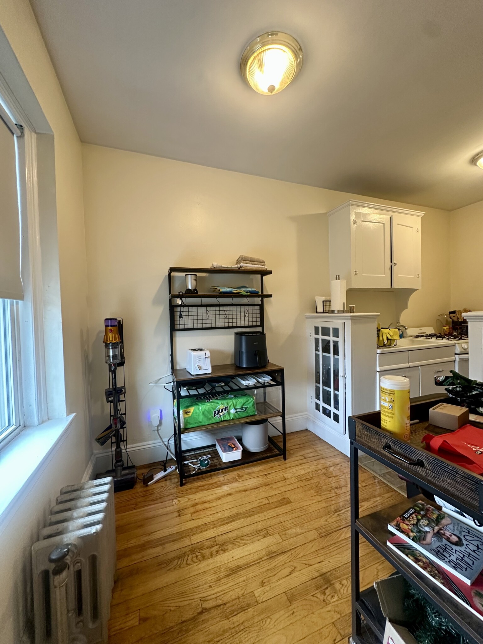 1 bed, 1 bath apartment for rent at 81 Strathmore Rd Unit 47, Brighton — photo 4 of 24