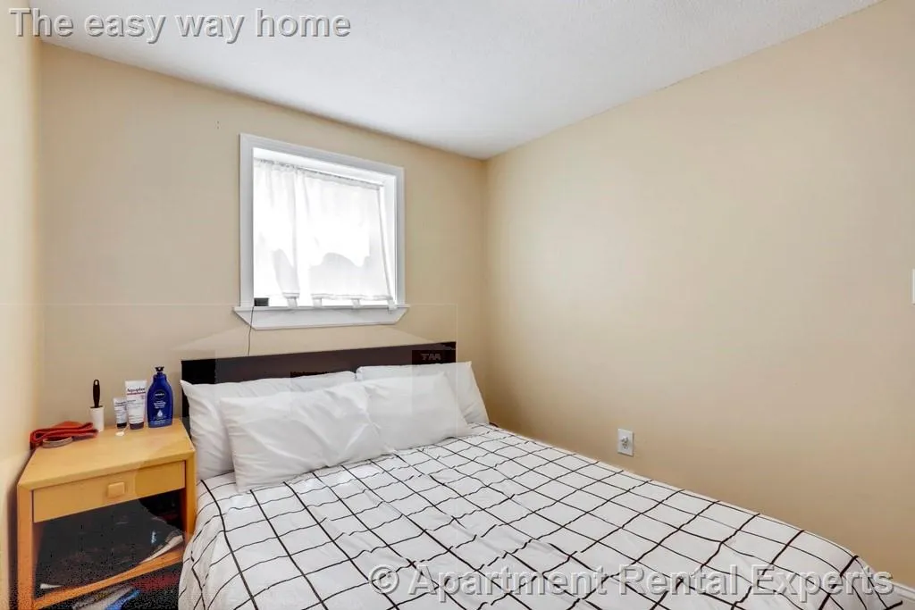 1 bed, 1 bath apartment for rent at 81 Summer St Unit 2, Union Square — photo 6 of 10