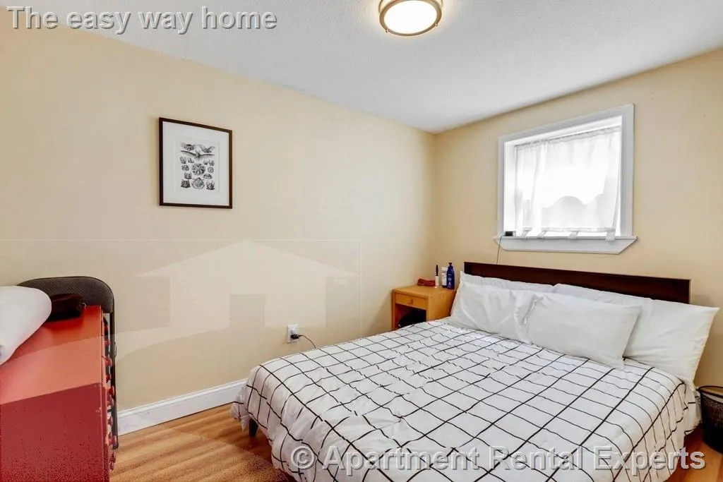 1 bed, 1 bath apartment for rent at 81 Summer St Unit 2, Union Square — photo 5 of 10