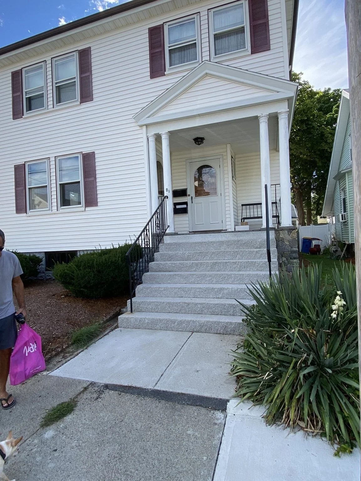 3 bed, 1 bath apartment for rent at 81 Sunnyside Av Unit 1, Winthrop — photo 1 of 21