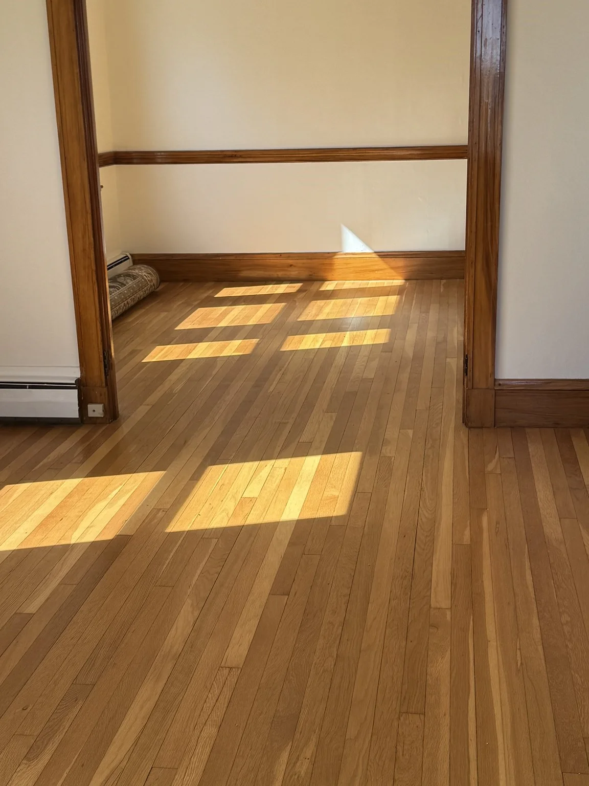 3 bed, 1 bath apartment for rent at 81 Sunnyside Av Unit 1, Winthrop — photo 26 of 28