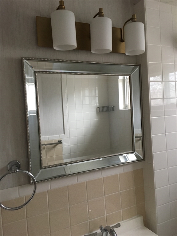 3 bed, 1 bath apartment for rent at 81 Sunnyside Ave Unit 2, Winthrop — photo 21 of 27