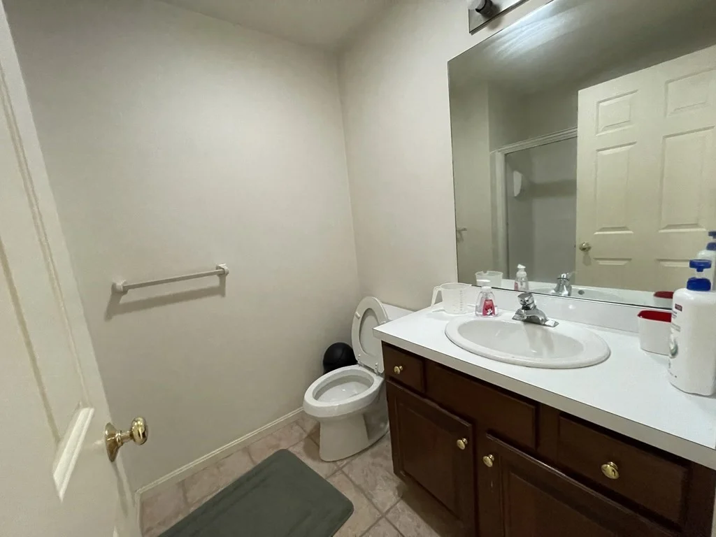2 bed, 2 bath apartment for rent at 81 Village Dr Unit 81, Quincy — photo 12 of 15