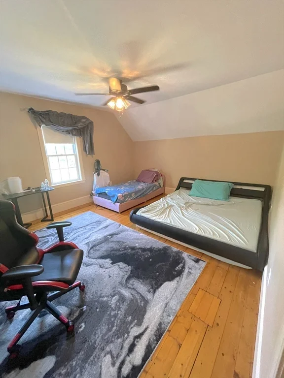 3 bed, 2 bath apartment for rent at 81 Walnut St, West Bridgewater — photo 5 of 17