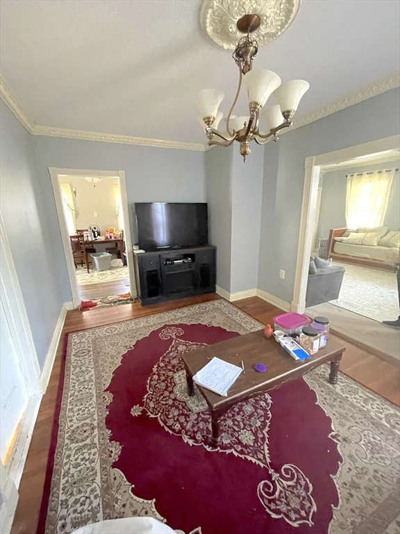 3 bed, 2 bath apartment for rent at 81 Walnut St, West Bridgewater — photo 4 of 17