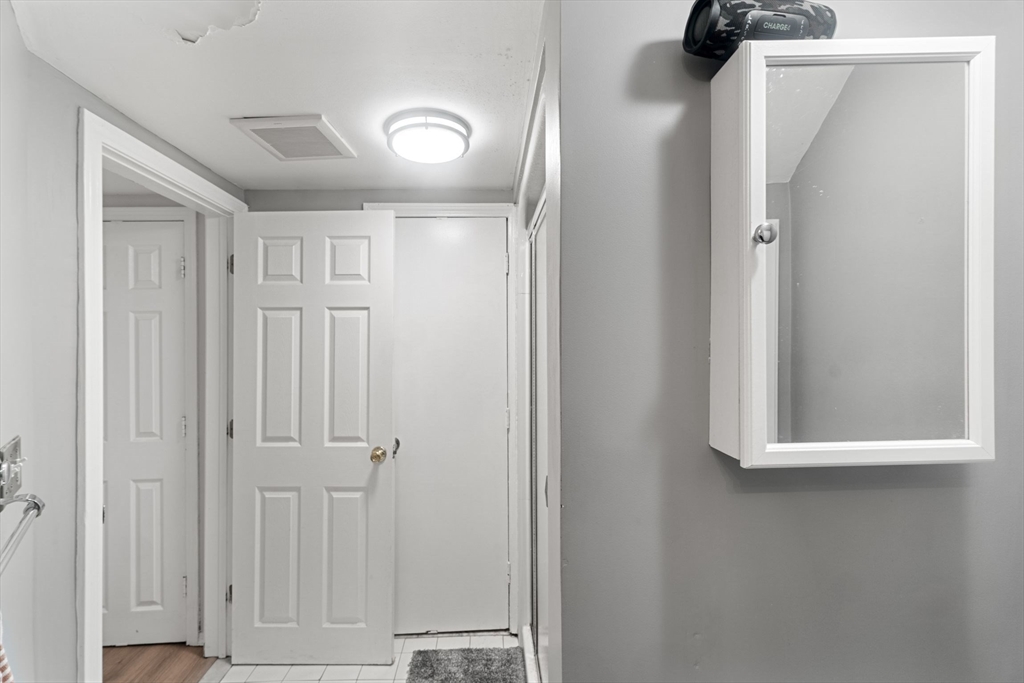 1 bed, 1 bath apartment for rent at 81 Waltham St Unit 1, Boston — photo 19 of 27