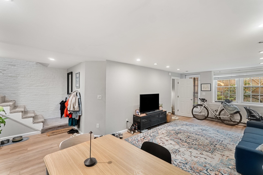 1 bed, 1 bath apartment for rent at 81 Waltham St Unit 1, Boston — photo 8 of 27