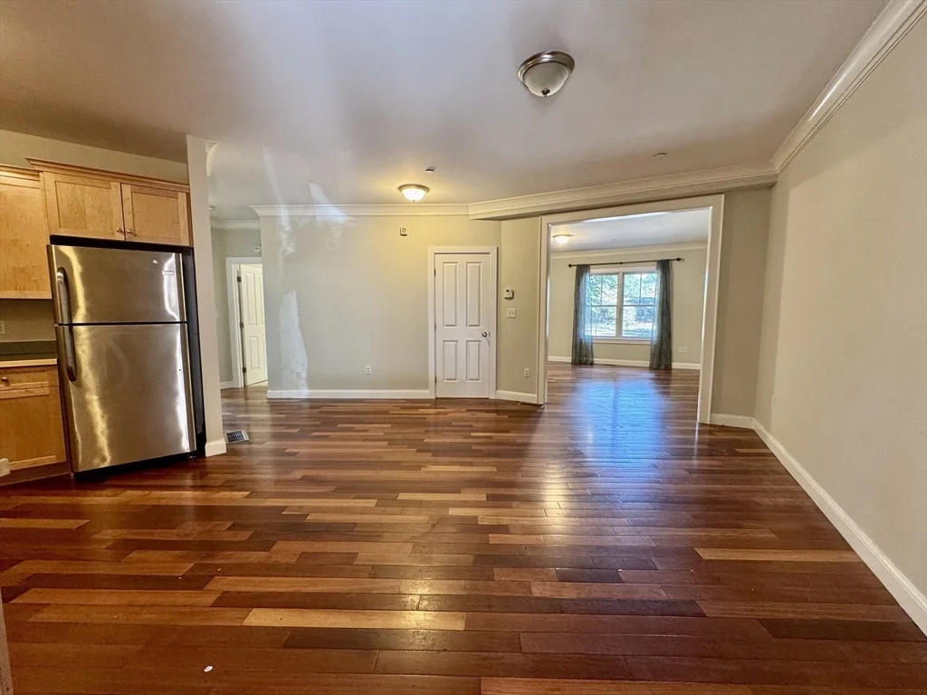 2 bed, 1 bath apartment for rent at 81 Westminster Ave Unit B, Roxbury — photo 6 of 19