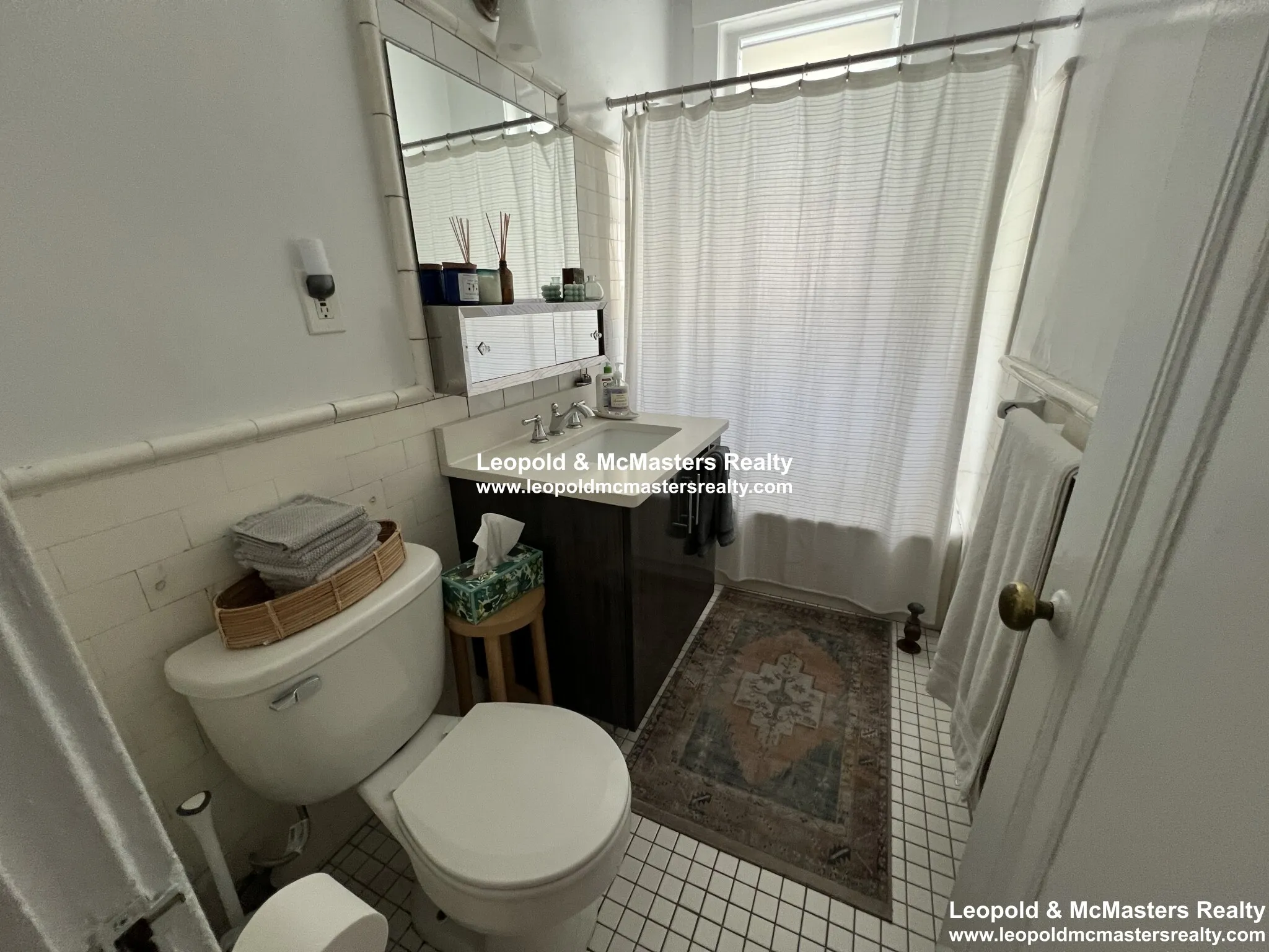 2 bed, 1 bath apartment for rent at 81 Winchester St Unit 2, North Brookline — photo 2 of 18