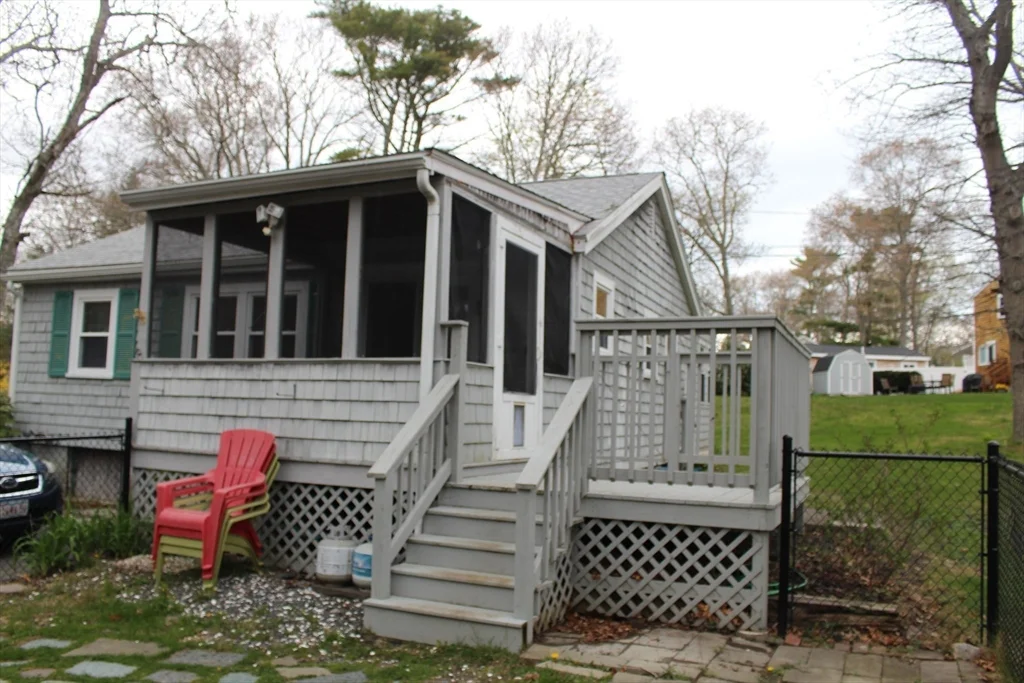 2 bed, 1 bath apartment for rent at 81 Winthrop Rd Unit 81, Manomet — photo 26 of 37