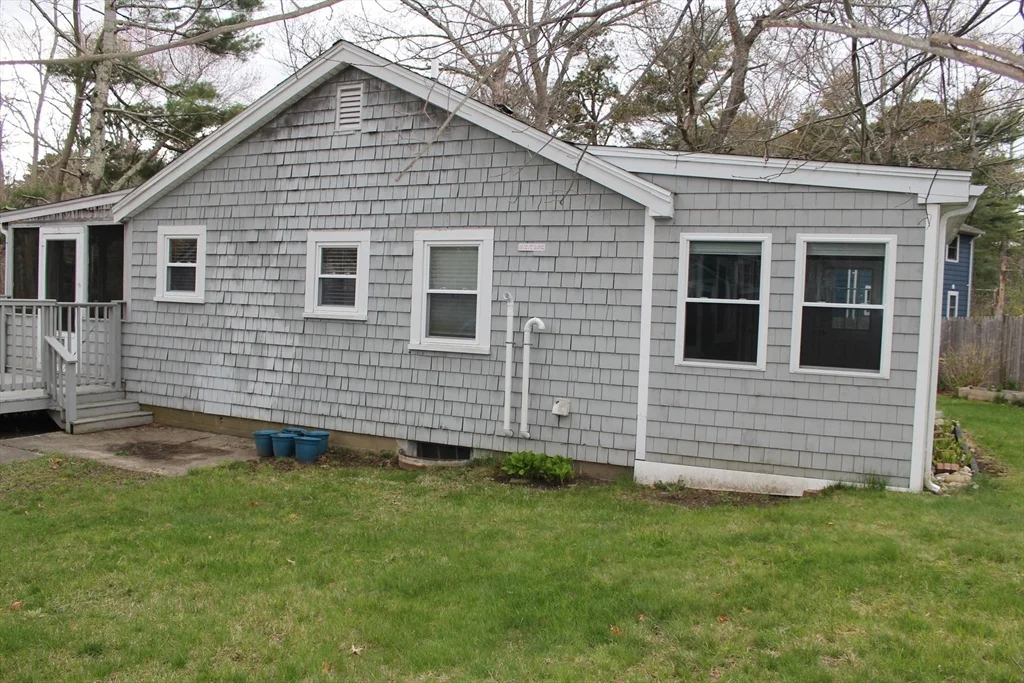 2 bed, 1 bath apartment for rent at 81 Winthrop Rd Unit 81, Manomet — photo 30 of 37