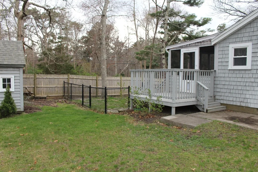 2 bed, 1 bath apartment for rent at 81 Winthrop Rd Unit 81, Manomet — photo 29 of 37