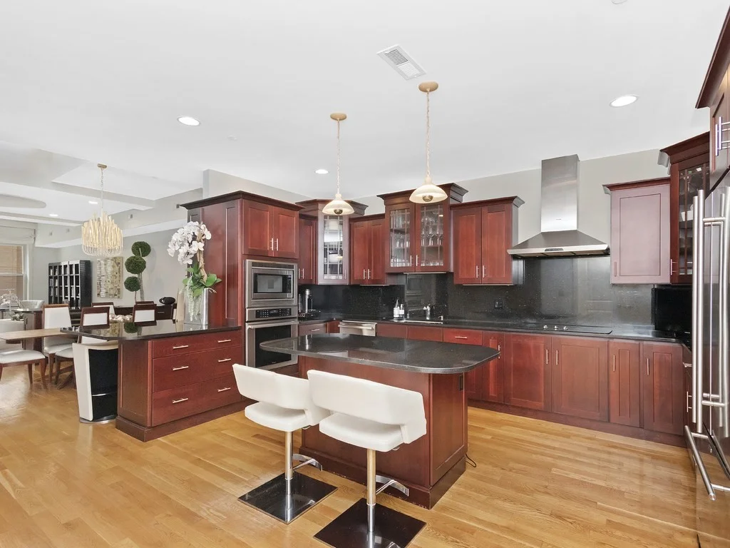 3 bed, 2 bath apartment for rent at 811 Boylston Unit 5, Back Bay — photo 7 of 18