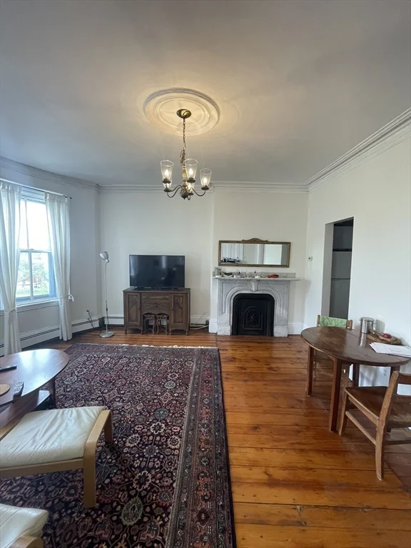 1 bed, 1 bath apartment for rent at 811 East Broadway Unit 2, South Boston — photo 10 of 18