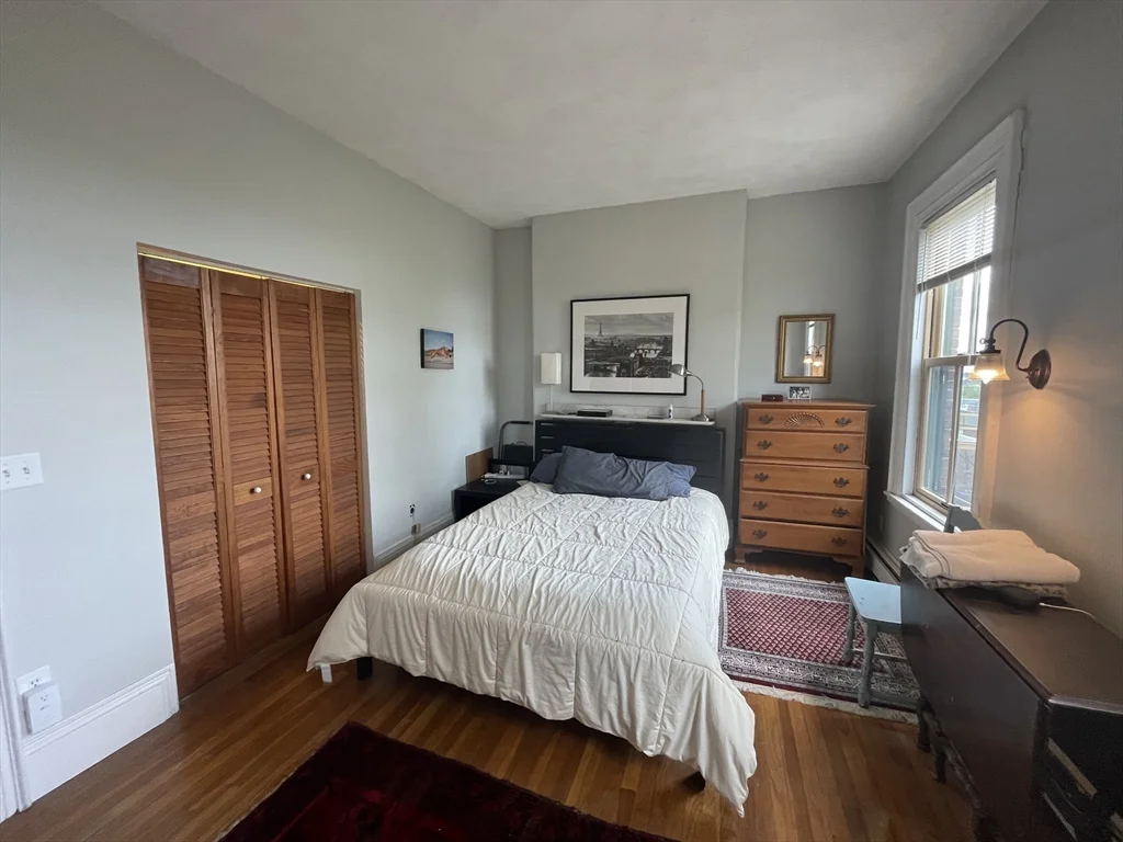 1 bed, 1 bath apartment for rent at 811 East Broadway Unit 2, South Boston — photo 16 of 18